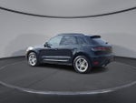 2022 Macan Thumbnail 6