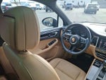 2022 Macan Thumbnail 15