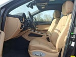 2022 Macan Thumbnail 17