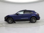 2022 Macan Thumbnail 3
