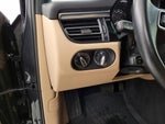 2022 Macan Thumbnail 13