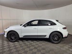 2023 Macan Thumbnail 4