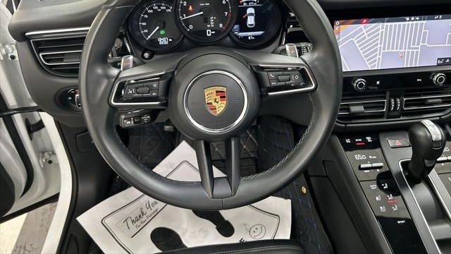 2023 Porsche Macan Base