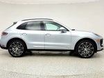 2025 Macan Thumbnail 4