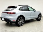 2025 Macan Thumbnail 5