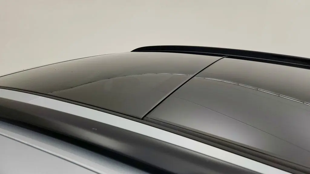 2025 Porsche Macan T
