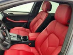 2025 Macan Thumbnail 21