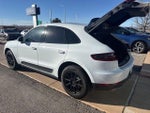 2017 Macan Thumbnail 2