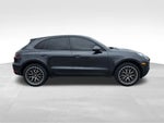 2018 Macan Thumbnail 6
