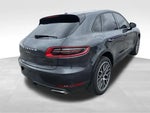 2018 Macan Thumbnail 7