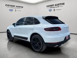 2018 Macan Thumbnail 3
