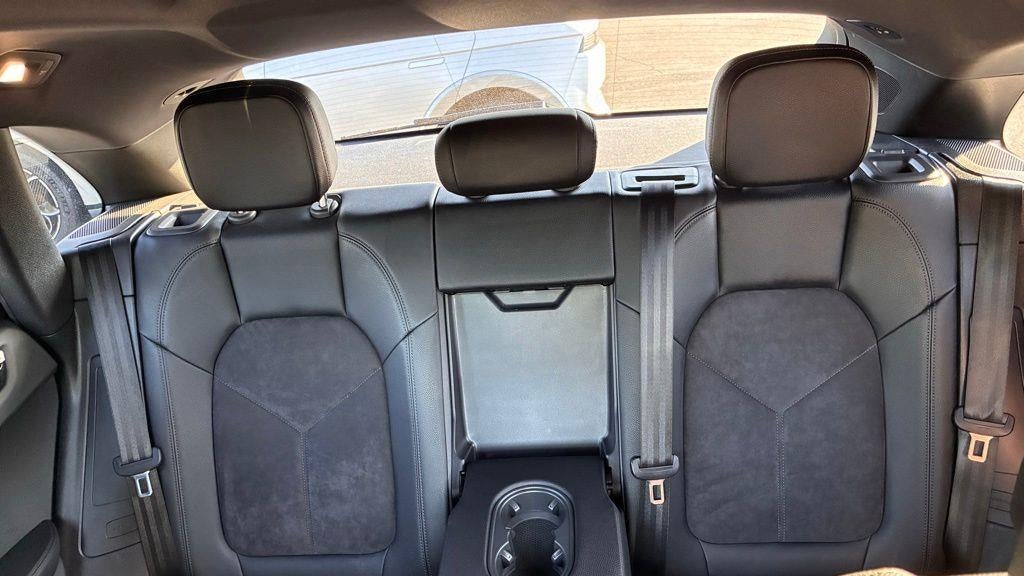 2019 Porsche Macan Base