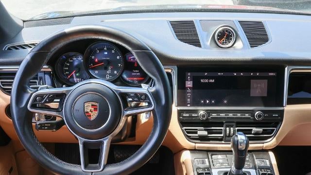 2020 Porsche Macan Base