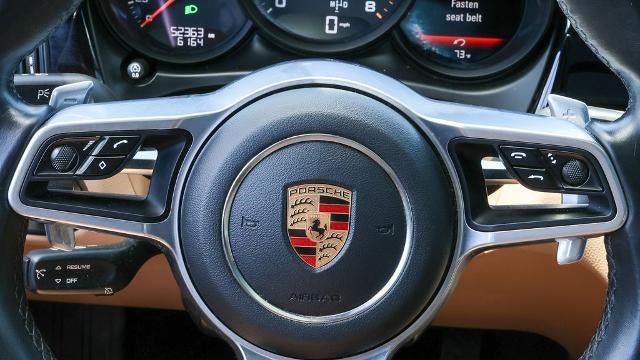 2020 Porsche Macan Base