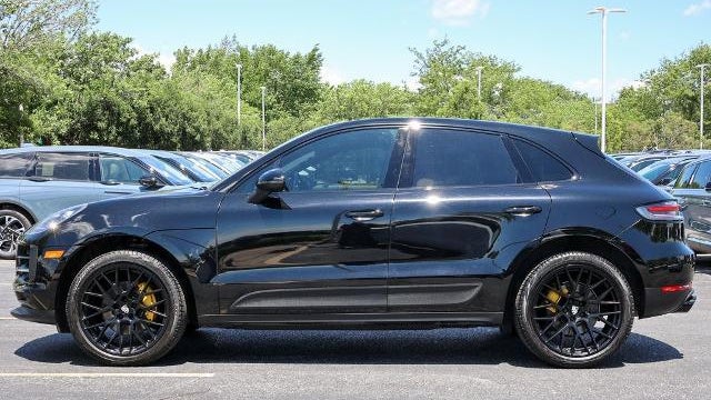 2020 Porsche Macan Base