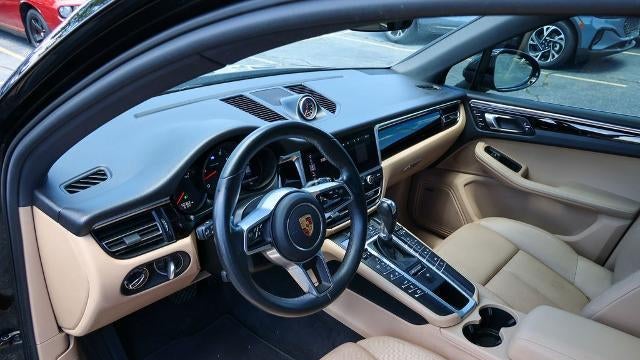 2020 Porsche Macan Base