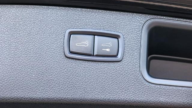 2020 Porsche Macan Base