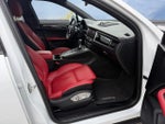 2021 Macan Thumbnail 5