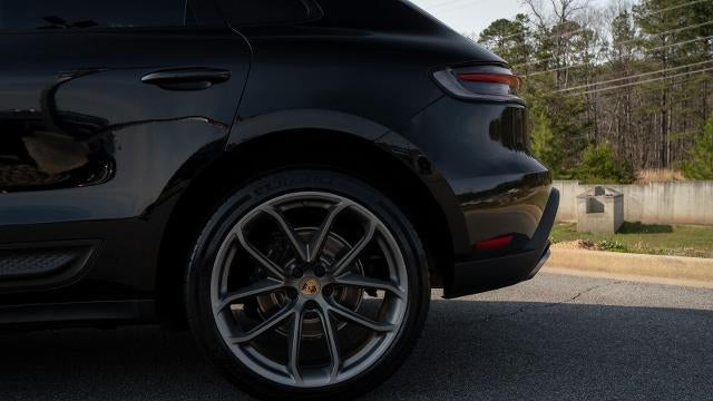 2022 Porsche Macan Base
