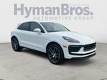 2022 Macan Thumbnail 1