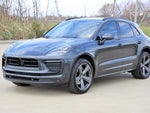 2022 Macan Thumbnail 3