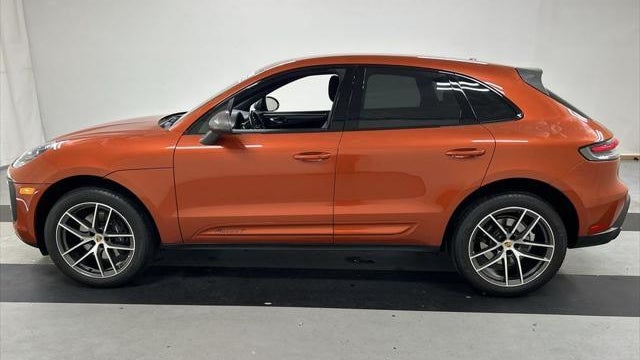 2023 Porsche Macan T