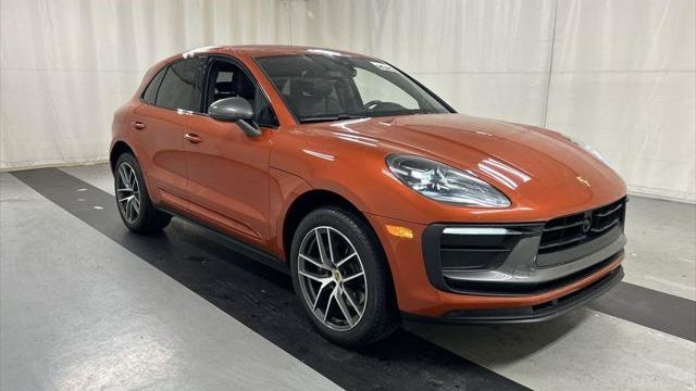2023 Porsche Macan T