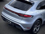 2024 Macan Thumbnail 3