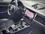 2024 Macan Thumbnail 17