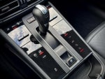 2024 Macan Thumbnail 40