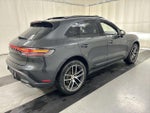 2025 Macan Thumbnail 3