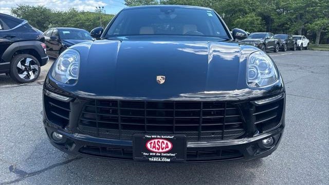 2017 Porsche Macan Base