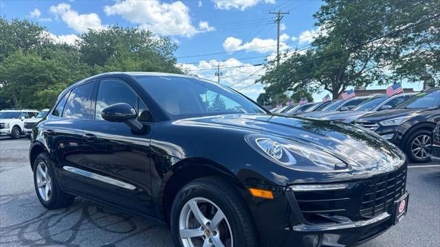 2017 Porsche Macan Base