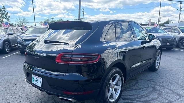 2017 Porsche Macan Base