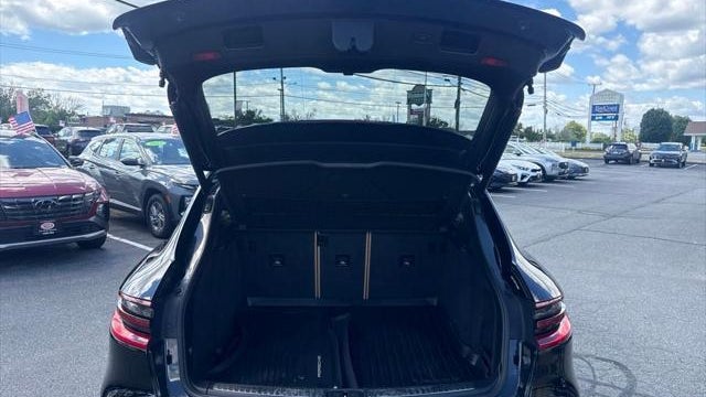 2017 Porsche Macan Base