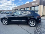 2017 Macan Thumbnail 8