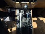 2017 Macan Thumbnail 23