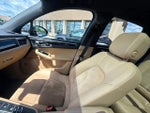 2017 Macan Thumbnail 25