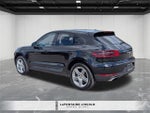 2018 Macan Thumbnail 3