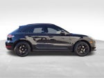 2019 Macan Thumbnail 9