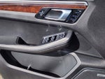 2019 Macan Thumbnail 10