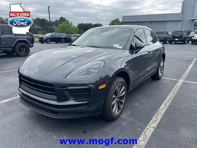 2022 Porsche Macan AWD 4DR SUV