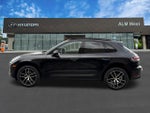 2023 Macan Thumbnail 8