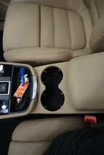 2023 Macan Thumbnail 30