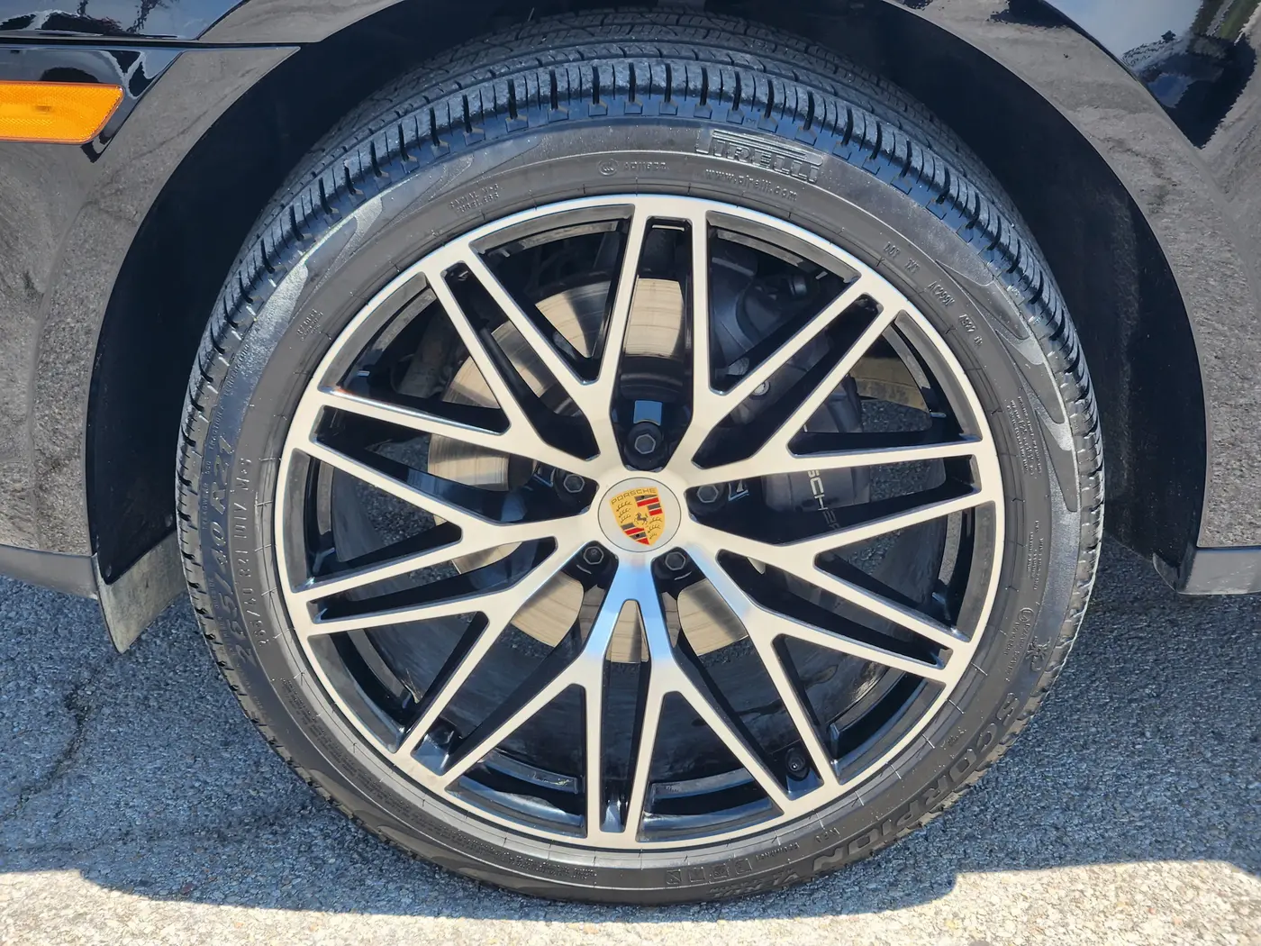 2023 Porsche Macan - $50,627