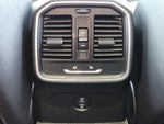 2023 Macan Thumbnail 30