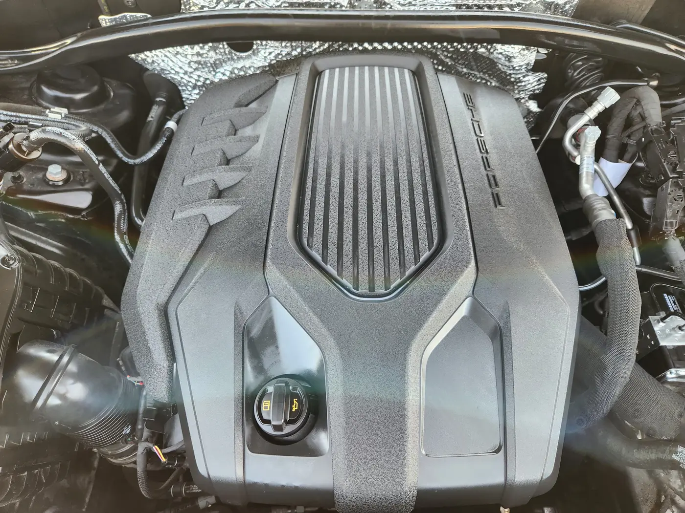 2023 Porsche Macan - $50,627