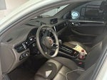 2024 Macan Thumbnail 2