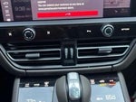 2024 Macan Thumbnail 6