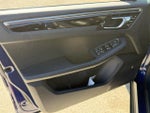 2025 Macan Thumbnail 9